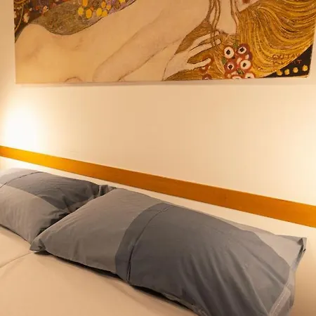 Bob's Fleming House Tatil Evi