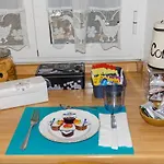 Bob's Fleming House *